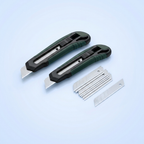 Utility knife set with knives and spare blades